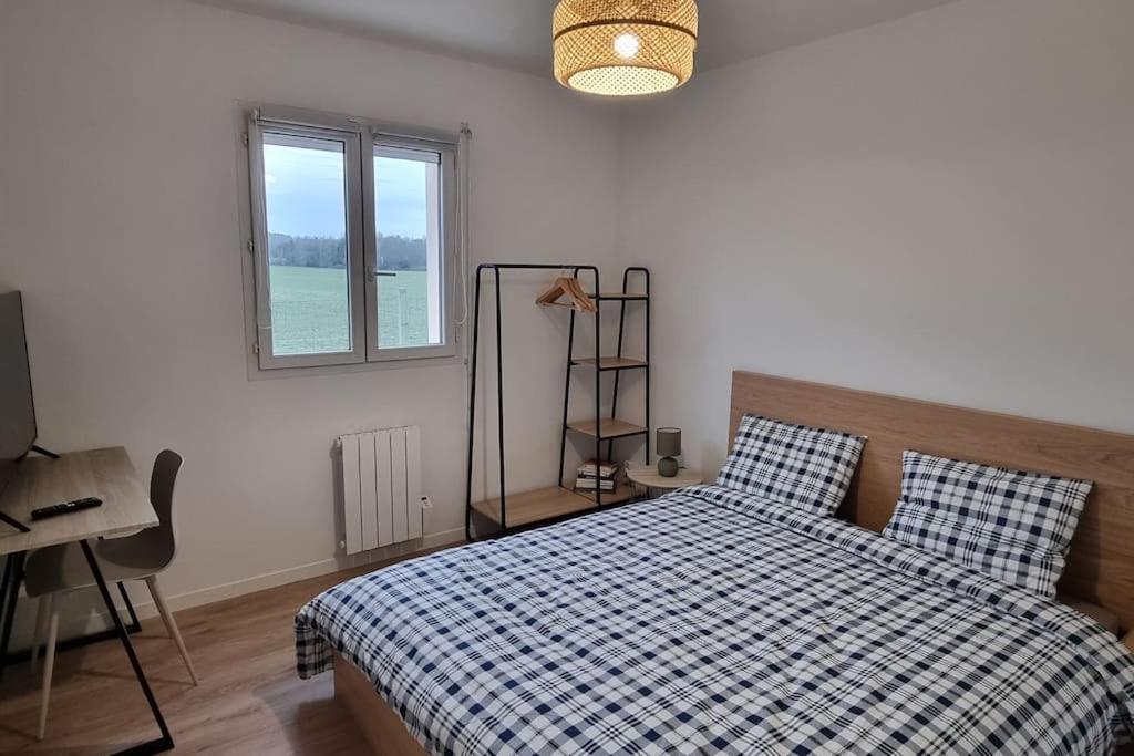 Belle Maison Climatisee Renovee Pac-Man Entre Collegues, Amis, Famille - Barbecue - Netflix - Prime - Baby Foot 50Cts Saint-Seurin-sur-l'Isle Exterior foto